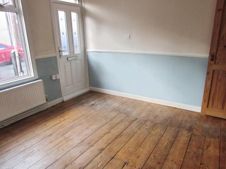 2 bedroom Terraced House to let in Suffolk Road, Ipswich, IP4