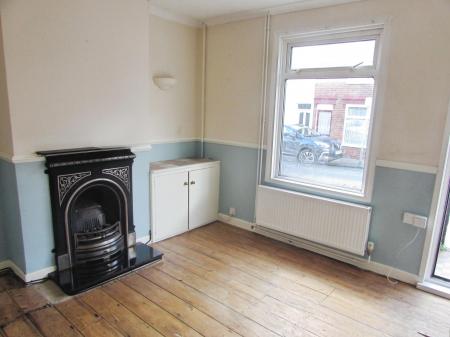 2 bedroom Terraced House to let in Suffolk Road, Ipswich, IP4