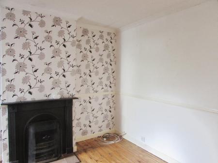 2 bedroom Terraced House to let in Suffolk Road, Ipswich, IP4