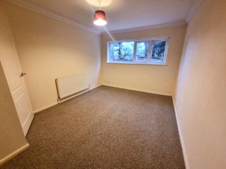 2 bedroom Flat to let in Ivry Street, Ipswich, IP1