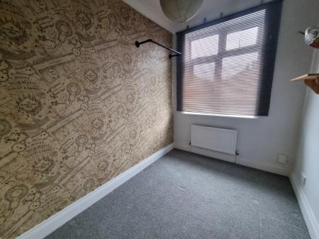 3 bedroom Semi-detached house to let in Avondale Road, Ipswich, IP3