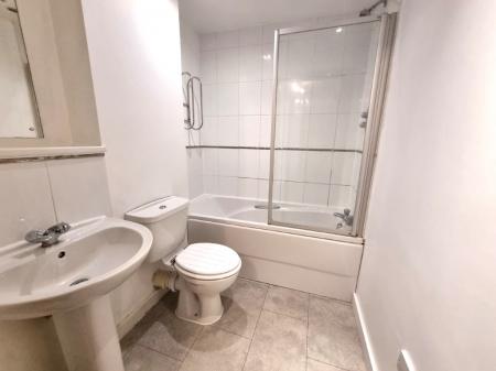 1 bedroom Flat for sale in Ranelagh Road, Pooleys Yard, Ipswich, IP2