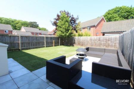 3 bedroom Semi-detached house to let in Hares Close, Kesgrave, IP5