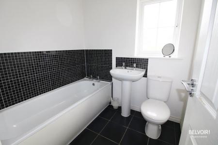 3 bedroom Semi-detached house to let in Hares Close, Kesgrave, IP5