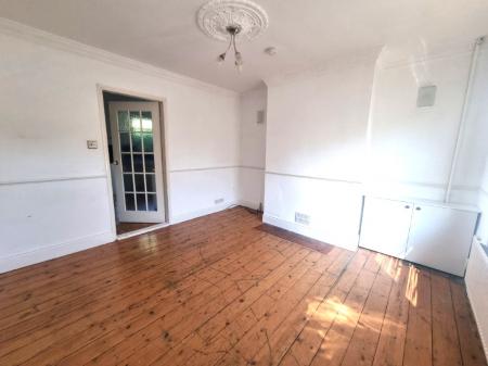 2 bedroom Terraced House for sale in Devonshire Road, Ipswich, IP3