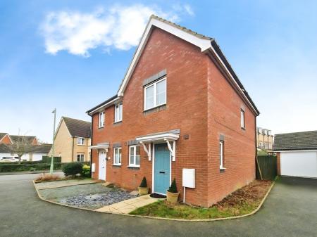 Crooked Creek Road, Woodbridge, IP12