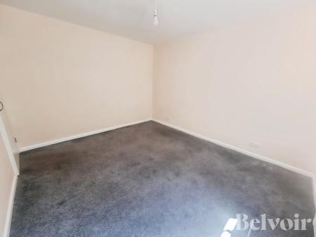 2 bedroom Flat for sale in Belstead Avenue, Ipswich, IP2