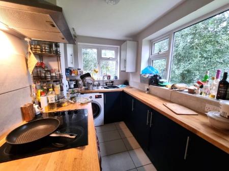 2 bedroom Flat for sale in Belstead Avenue, Ipswich, IP2