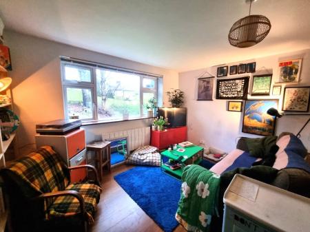 2 bedroom Flat for sale in Belstead Avenue, Ipswich, IP2