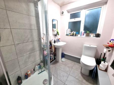 2 bedroom Flat for sale in Belstead Avenue, Ipswich, IP2