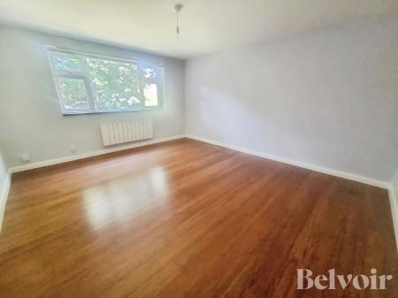 2 bedroom Flat for sale in Belstead Avenue, Ipswich, IP2