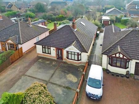 3 bedroom Bungalow for sale in Foxhall Road, Ipswich, IP4
