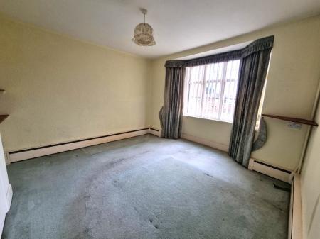 3 bedroom Bungalow for sale in Foxhall Road, Ipswich, IP4