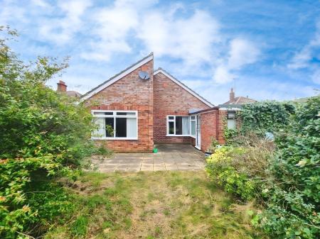 3 bedroom Bungalow for sale in Foxhall Road, Ipswich, IP4
