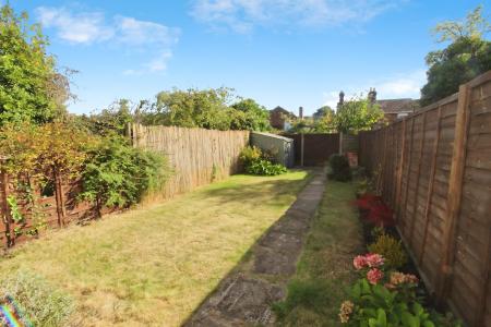 2 bedroom Terraced House to let in Holland Road, Ipswich, IP4