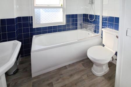 2 bedroom Terraced House to let in Holland Road, Ipswich, IP4