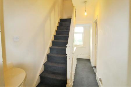 1 bedroom Maisonette to let in Burrell Road, Ipswich, IP2