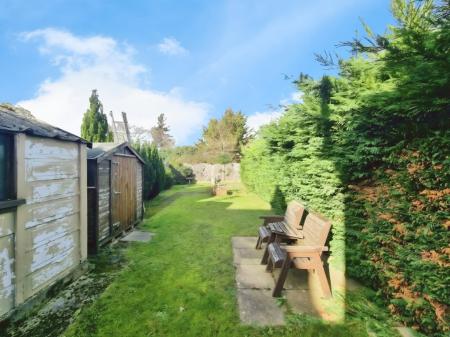 3 bedroom Semi-detached house for sale in Worcester Road, Ipswich, IP3