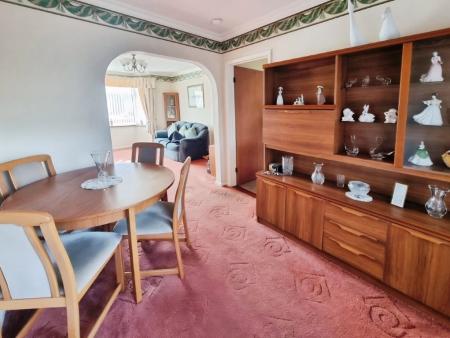 3 bedroom Semi-detached house for sale in Worcester Road, Ipswich, IP3