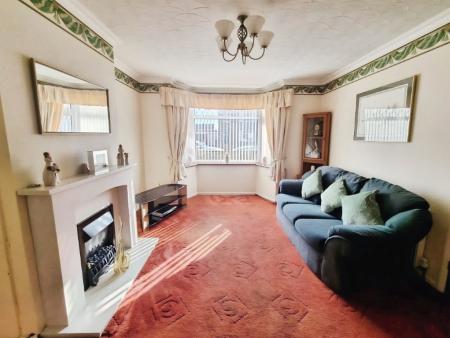 3 bedroom Semi-detached house for sale in Worcester Road, Ipswich, IP3