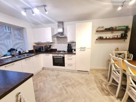 3 bedroom Semi-detached house for sale in Sandy Close, Great Blakenham, IP6