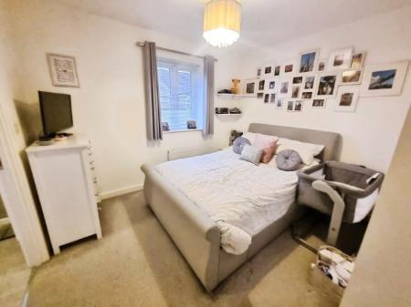 3 bedroom Semi-detached house for sale in Sandy Close, Great Blakenham, IP6