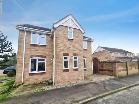 Weavers Way, Barham, IP6