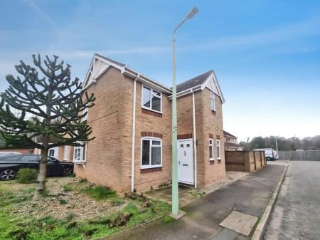 3 bedroom Detached house for sale in Weavers Way, Barham, IP6