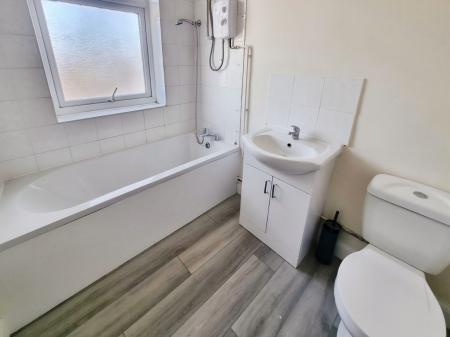 3 bedroom Semi-detached house to let in Marlow Road, Ipswich, IP1