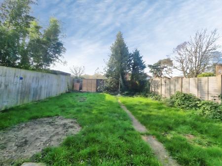 3 bedroom Semi-detached house to let in Marlow Road, Ipswich, IP1