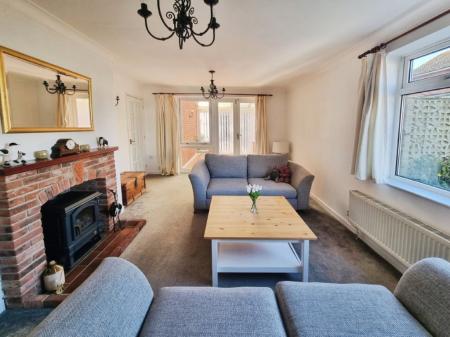 4 bedroom Detached house for sale in St Peters Close, Henley, IP6