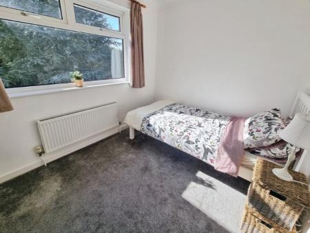 4 bedroom Detached house for sale in St Peters Close, Henley, IP6