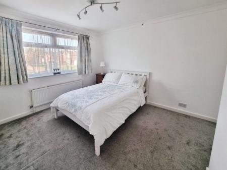 4 bedroom Detached house for sale in St Peters Close, Henley, IP6