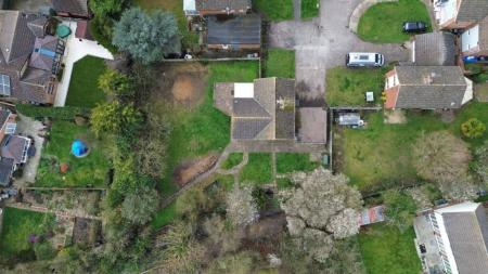 4 bedroom Detached house for sale in St Peters Close, Henley, IP6