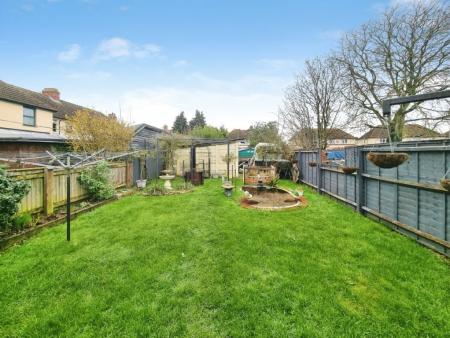 3 bedroom End of terrace house for sale in Byron Road, Ipswich, IP1