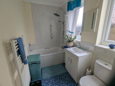 3 bedroom End of terrace house for sale in Byron Road, Ipswich, IP1
