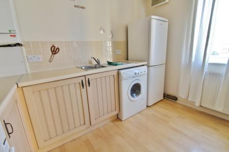2 bedroom Flat to let in Firmin Close, Ipswich, IP1