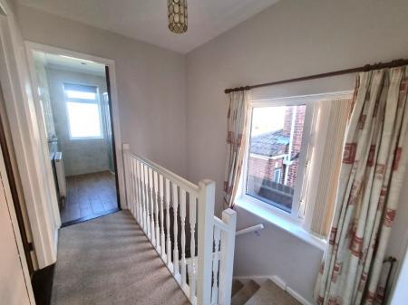 3 bedroom Semi-detached house for sale in Fircroft Road, Ipswich, IP1