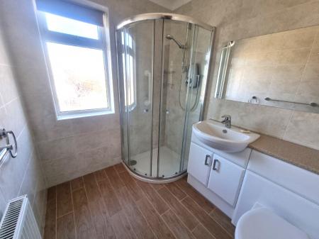 3 bedroom Semi-detached house for sale in Fircroft Road, Ipswich, IP1