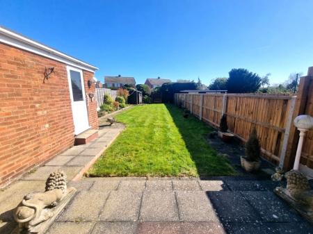3 bedroom Semi-detached house for sale in Fircroft Road, Ipswich, IP1