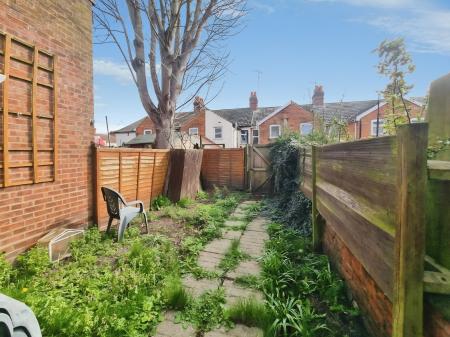 2 bedroom Terraced House for sale in Pauline Street, Ipswich, IP2