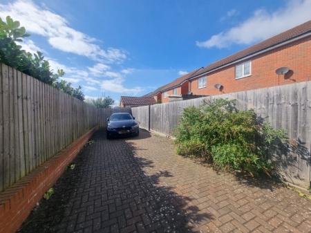 2 bedroom Terraced House for sale in Limestone Close, Great Blakenham, IP6
