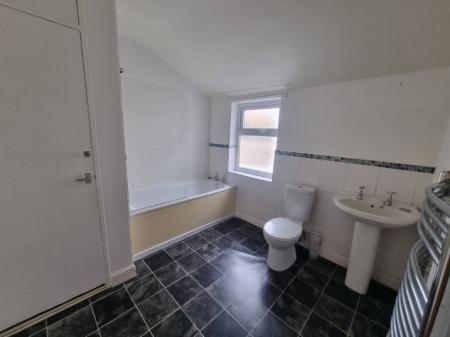 2 bedroom Terraced House for sale in Hervey Street, Ipswich, IP4