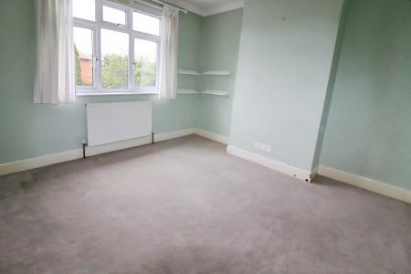 3 bedroom Semi-detached house for sale in Foxhall Road, Ipswich, IP3