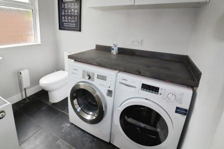 3 bedroom Semi-detached house for sale in Foxhall Road, Ipswich, IP3