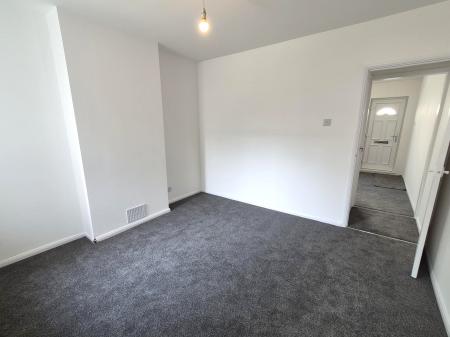 2 bedroom Terraced House to let in Dillwyn Street, Ipswich, IP1