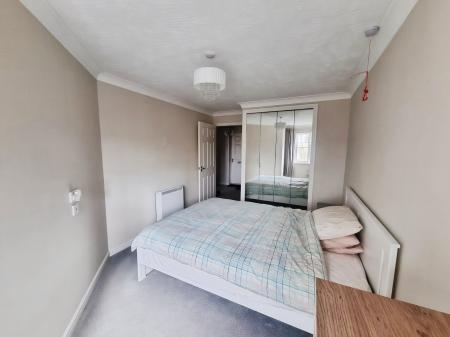 1 bedroom Flat for sale in Norwich Road, Ipswich, IP1