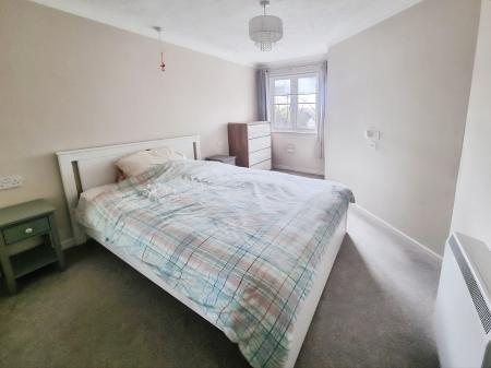 1 bedroom Flat for sale in Norwich Road, Ipswich, IP1