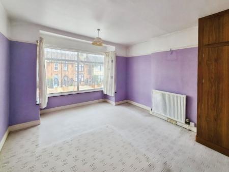 3 bedroom Semi-detached house for sale in Benacre Road, Ipswich, IP3