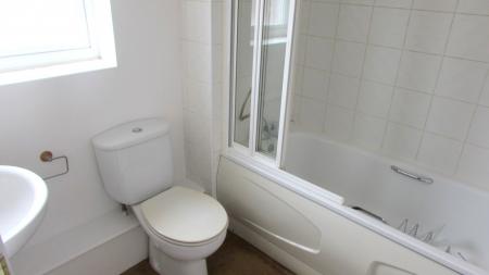 2 bedroom Flat to let in Quantrill Terrace, Kesgrave, IP5